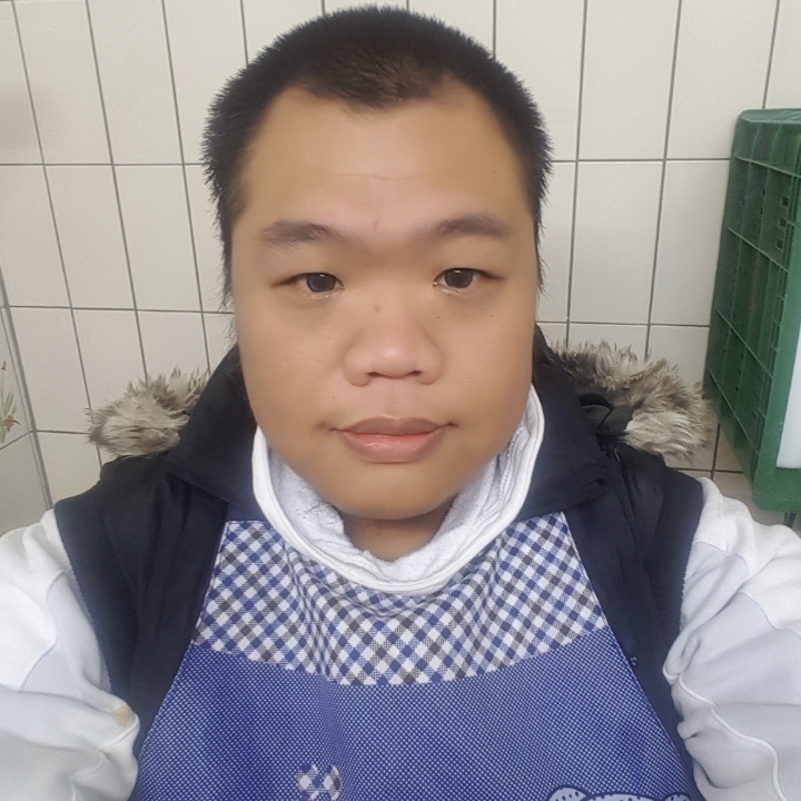 黑熊的第一张照片--新竹基督教相亲网